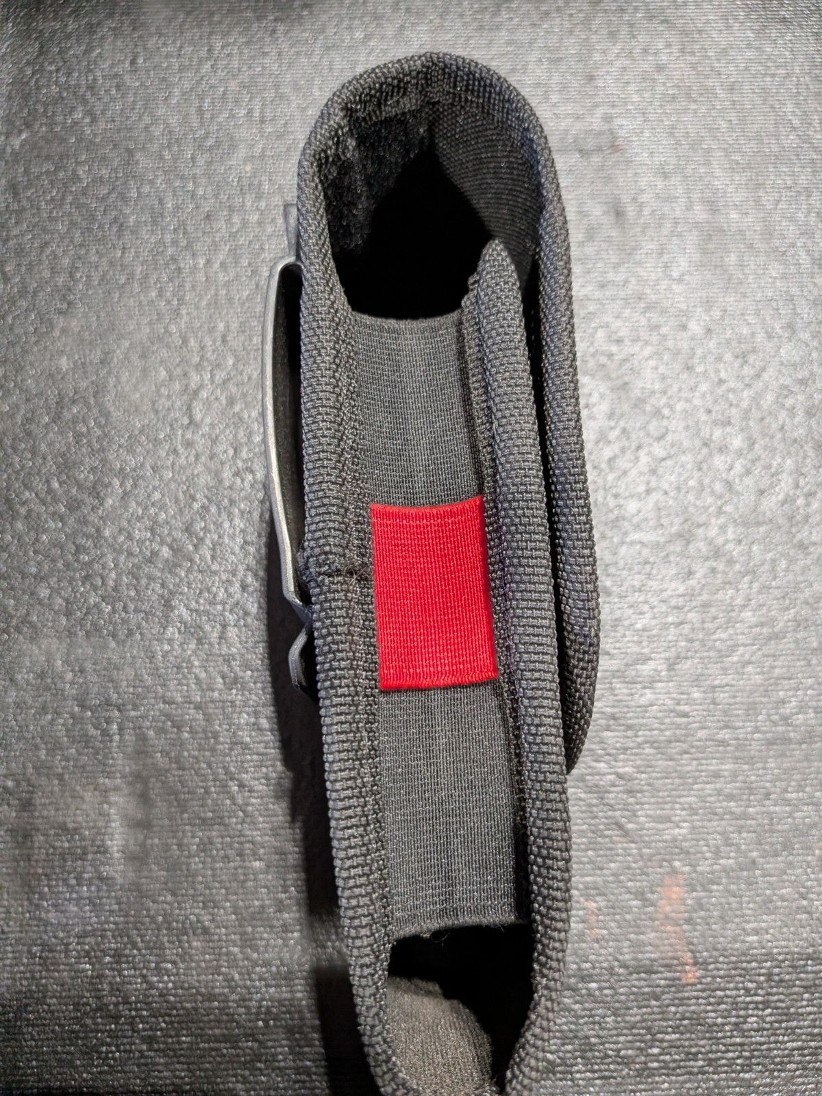 KNIPEX KNIPEX Fabric Tool Pouch with Belt Clip, Black & Red, 1 Item