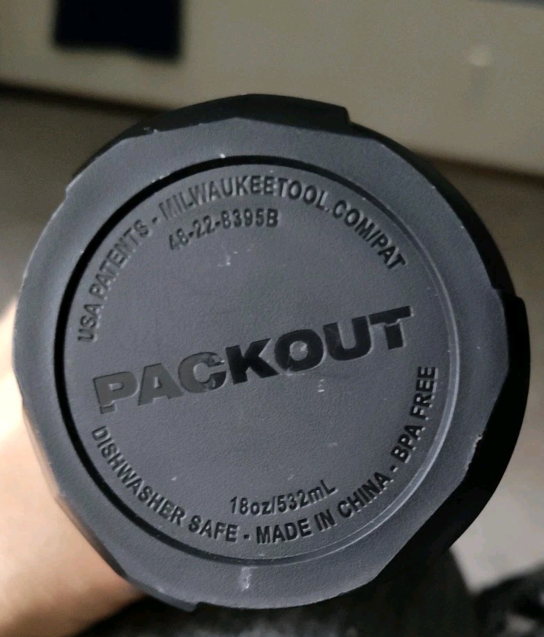 Milwaukee 18Oz Insulated Mug Bottle Black Packout 48-22-8395B