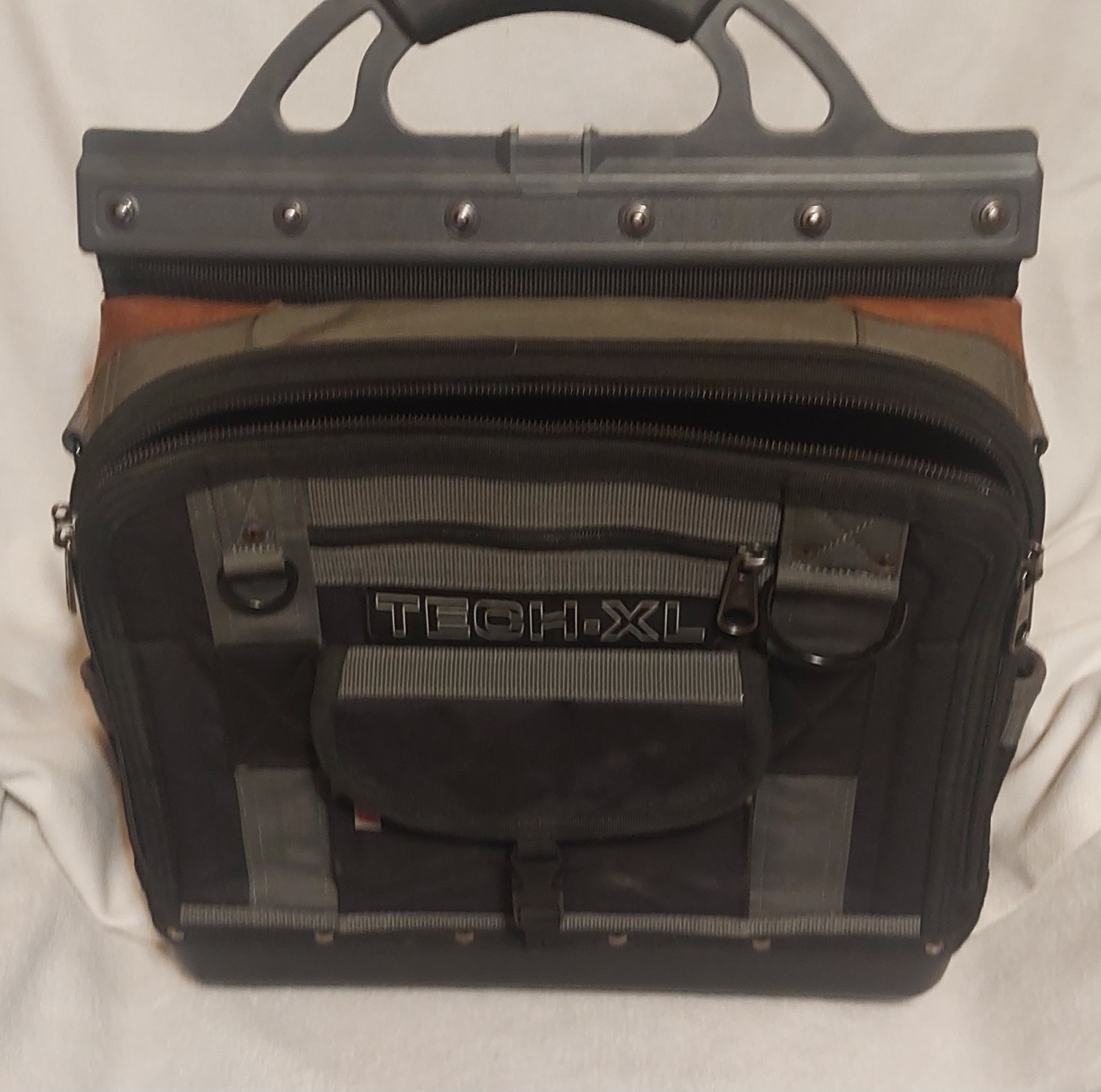 Veto Pro Pac TECH-XL and FLUKE Pack30.