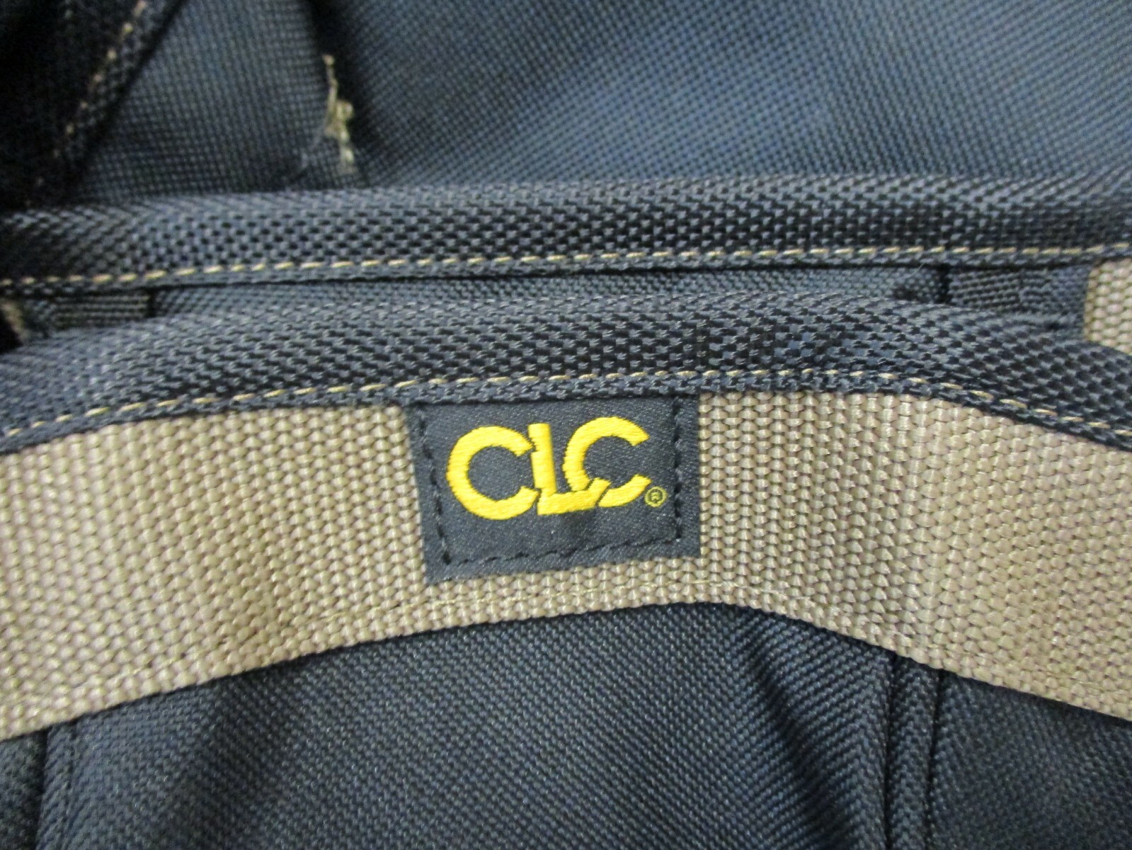 CLC Carpenter’s 12 Pocket Work Apron Toolworks Tool belt Black Tan Fix Build