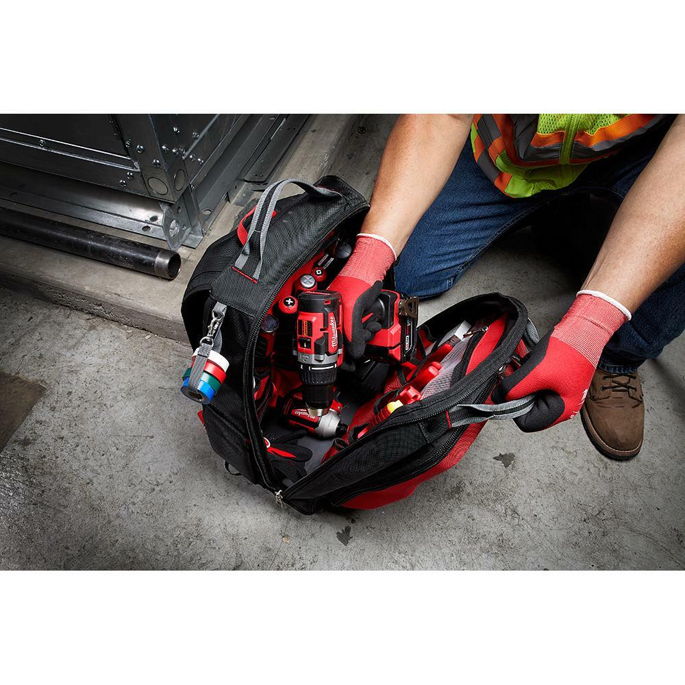 Milwaukee CANADA 15-inch PACKOUT Backpack