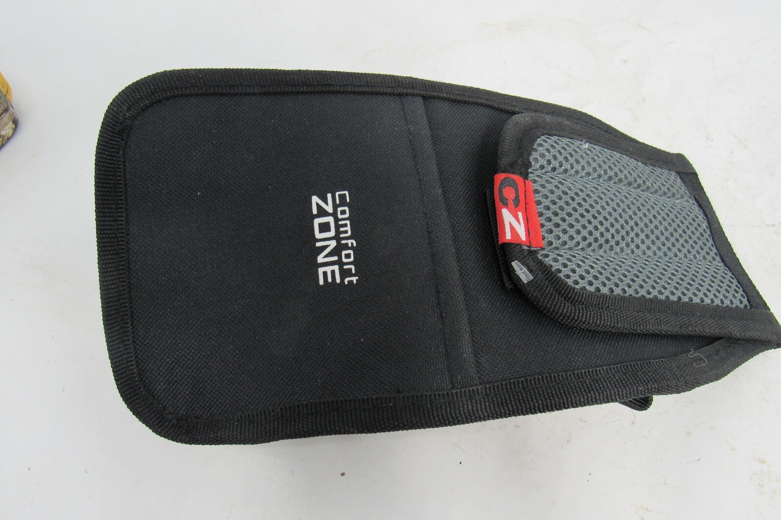 Hyper Tough Comfort Zone 8 Pkt. Tool Pouch 36-055-02 Belt Loop