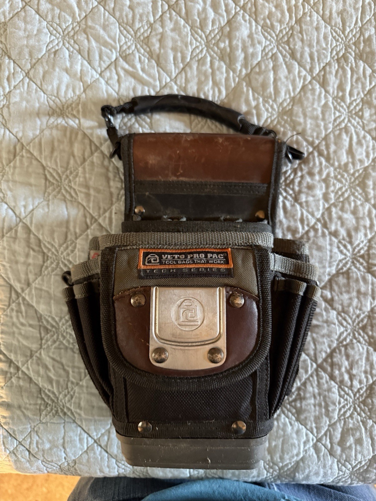 Veto Pro Pac Tool Pouch with Multiple Pockets and Leather Trim