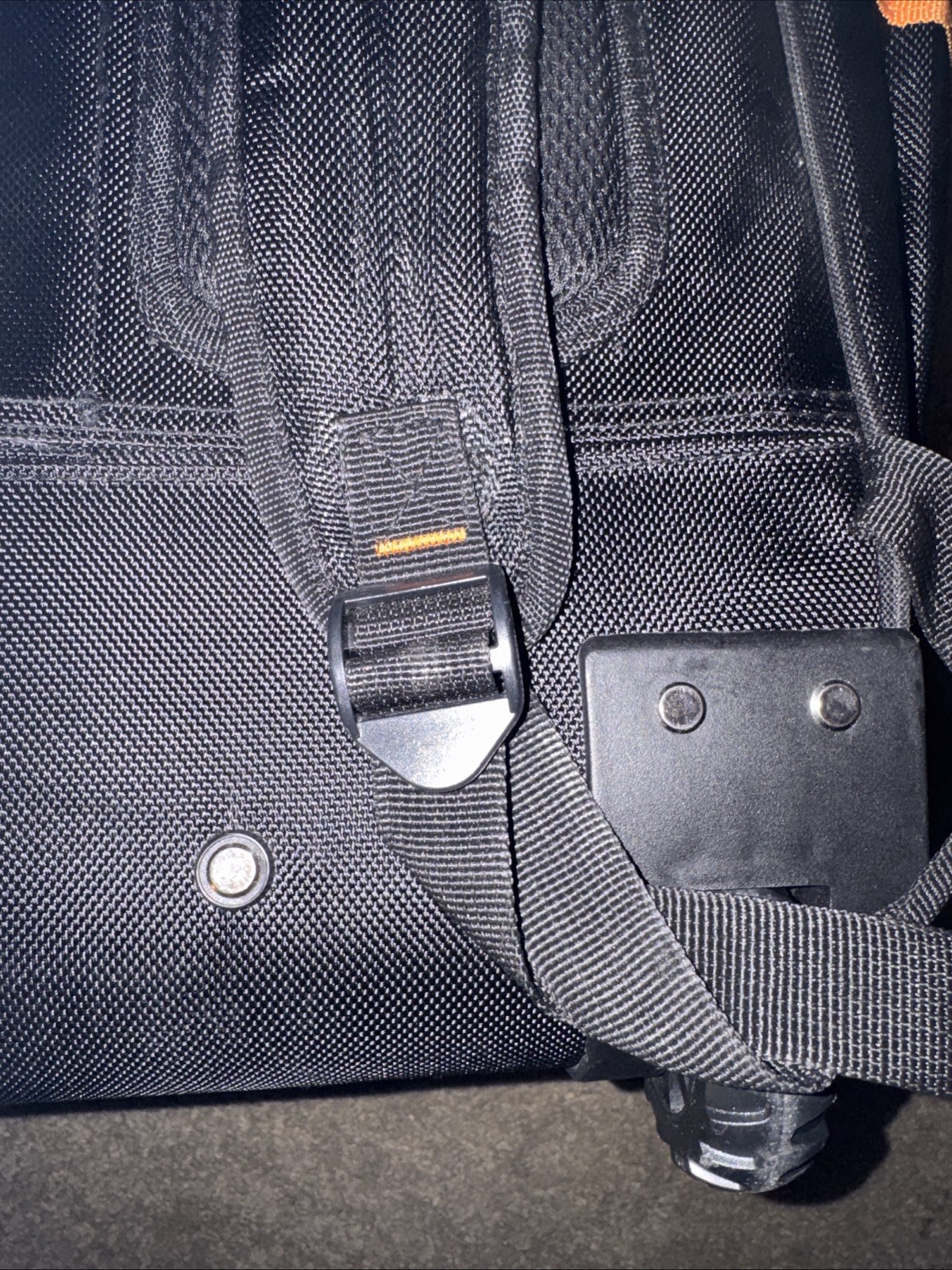 VEVOR Rolling Tool Backpack 72 Pockets Heavy Duty Roller Tool Bag on Wheels