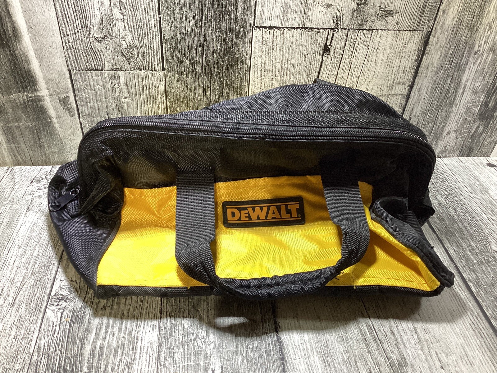 DeWalt Medium Heavy Duty Nylon Canvas Contractor Tool Bag (12x9x10)