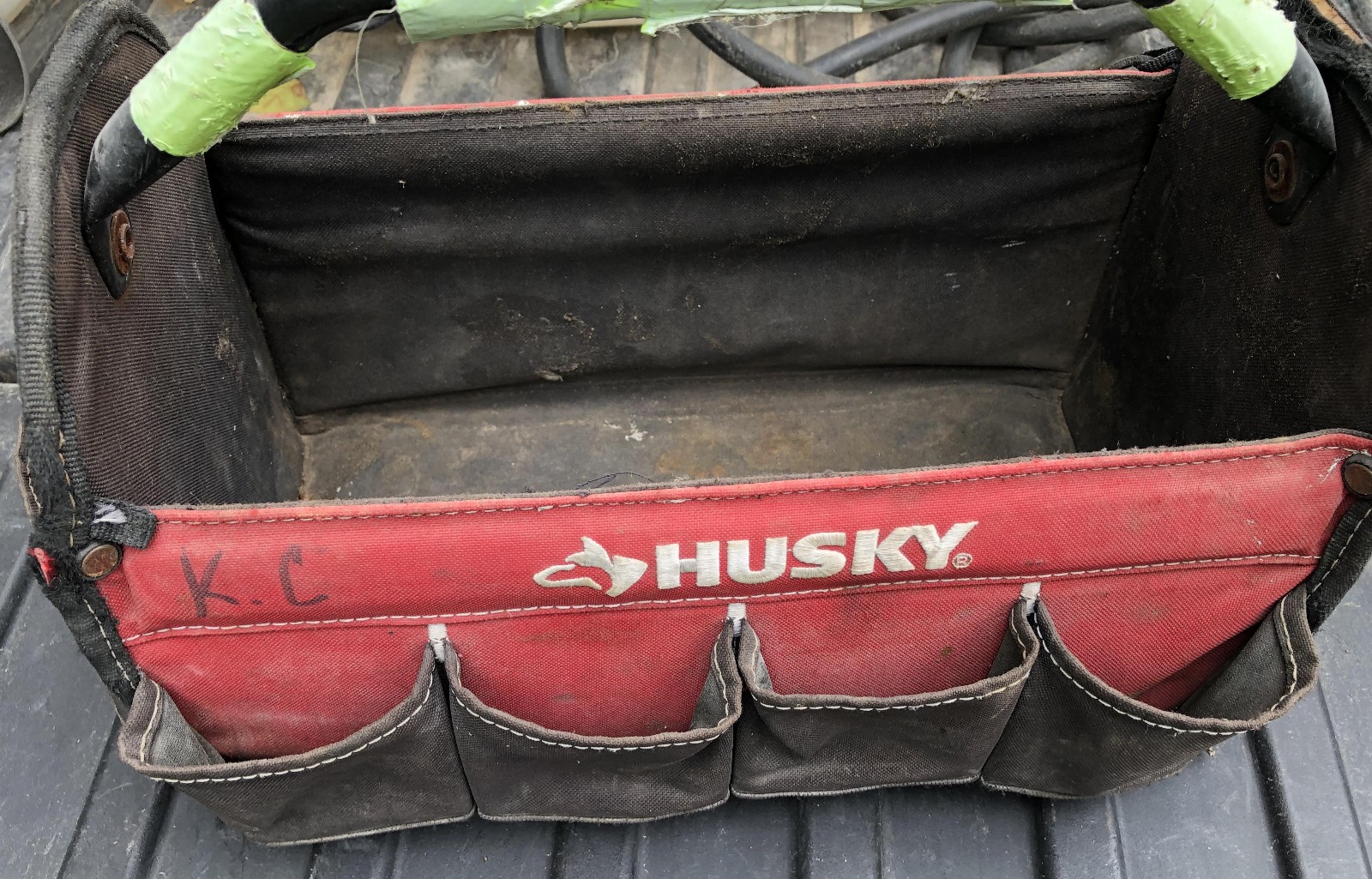 Husky Heavy Duty Red Black Contractor 14x8x10 Jobsite Tool Bag tote caddy 398821