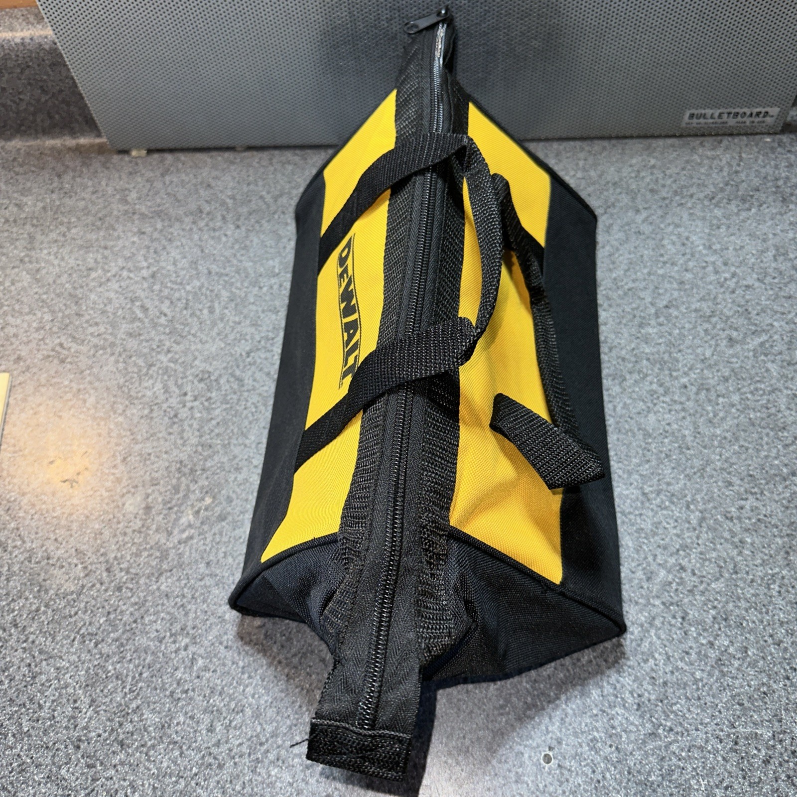 DEWALT 12 Inch Zip Close Tool Bag Yellow NEW
