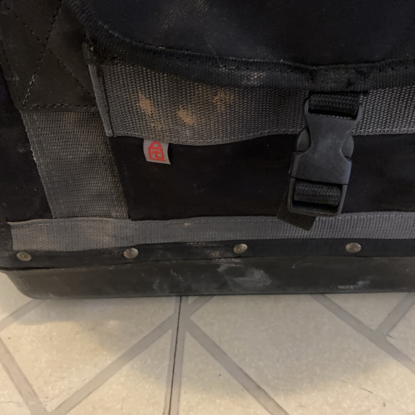 VETO PRO PAC LT , Missing Straps