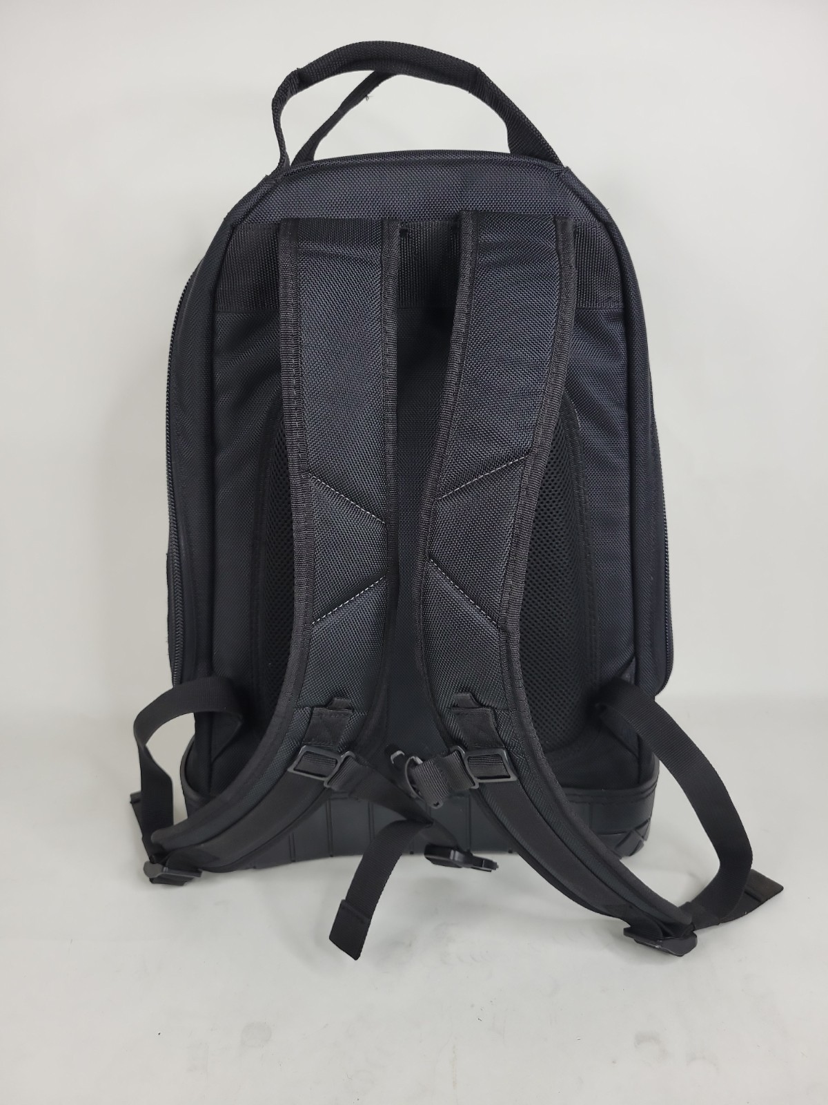KLEIN Tools Tradesman Pro Tool Bag Backpack Multi-Pocket Black & Orange 55647