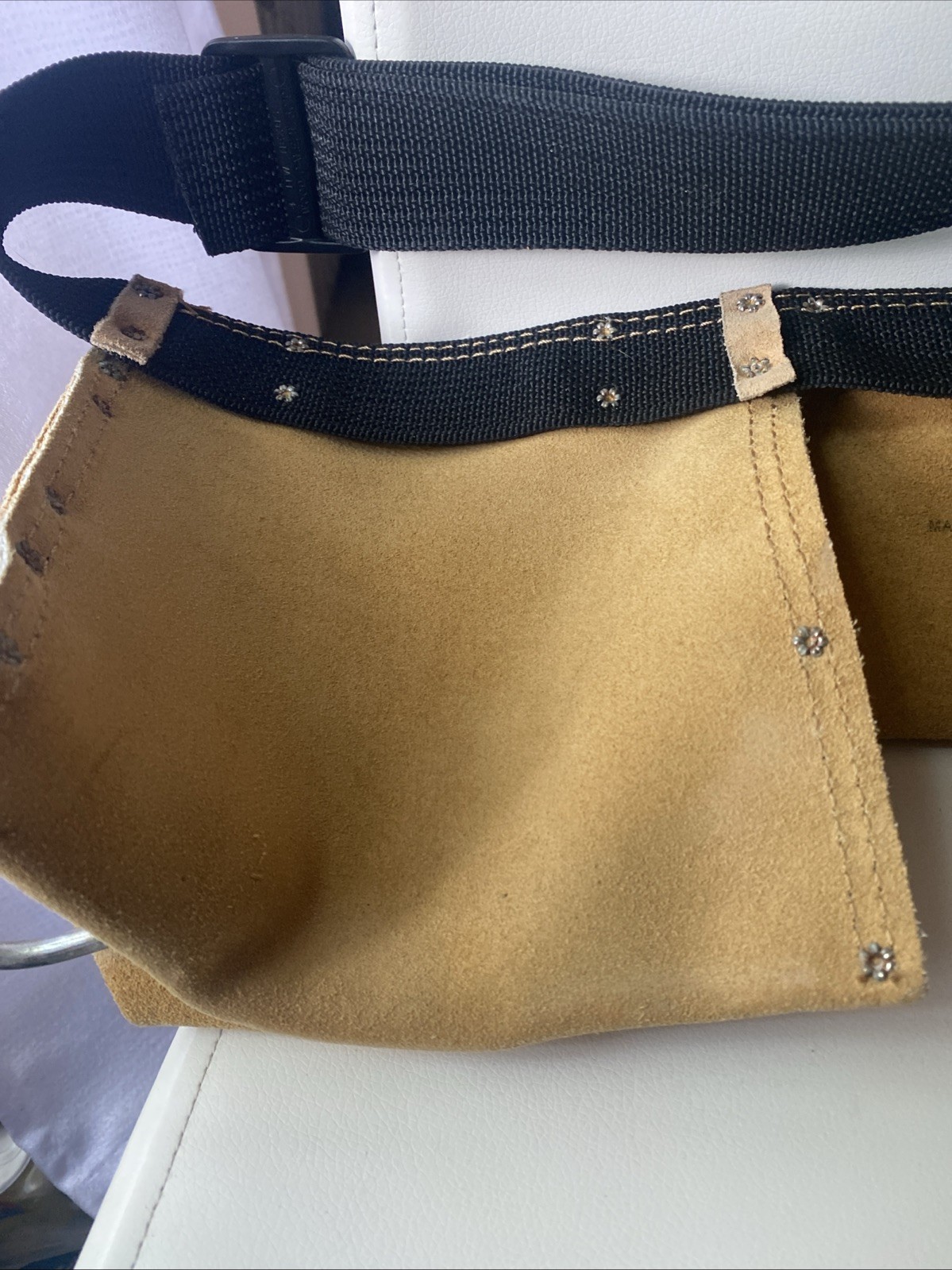 AWP L490 Heavy Duty Leather Suede Carpenter’s AdjustableTool Belt