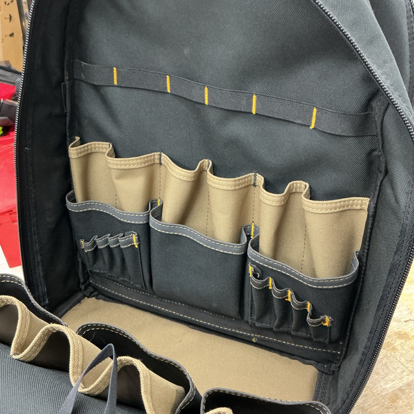 Custom LeatherCraft E-Charge Lighted USB Charging Tool Backpack – ECPL38