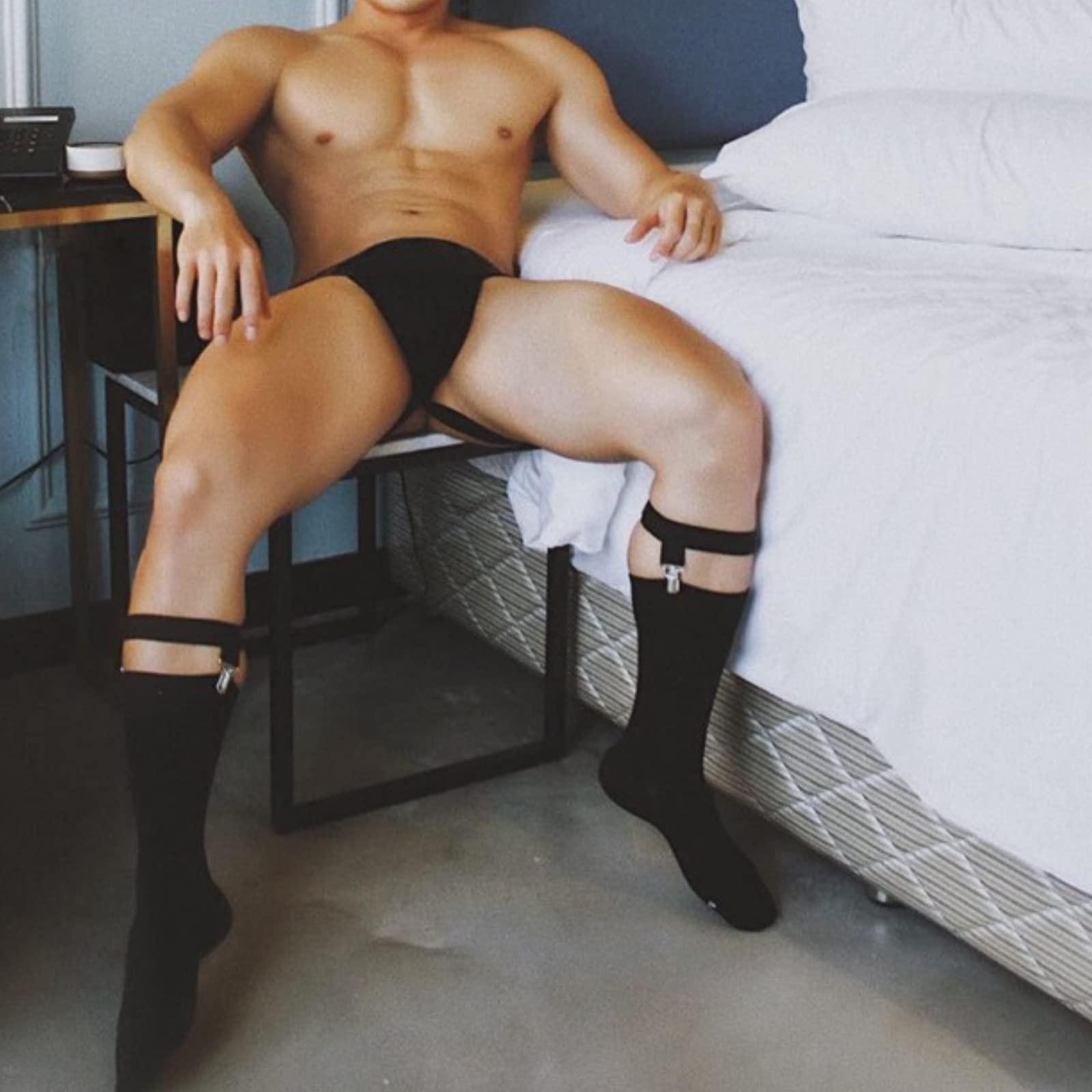 Verdancy Men’s 2 Pieces Sexy Black Sock Garter Adjustable One Size, Silver
