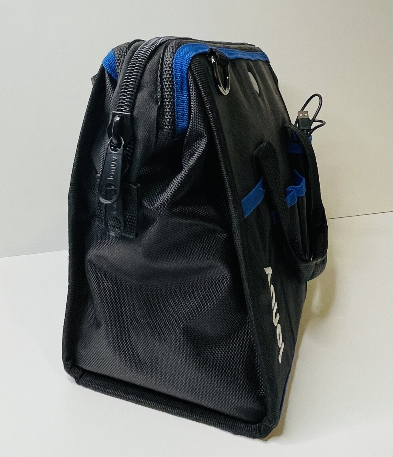 IONUV SANITIZING TOOL BAG TZUMI ION UV 16 TOOL POCKETS