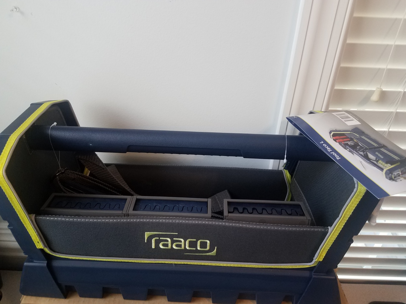 RAACO TOOLTACO 20″ OPEN TOP TOOLBOX WITH LOTS OF EXTRAS- NEW! RETAIL $159