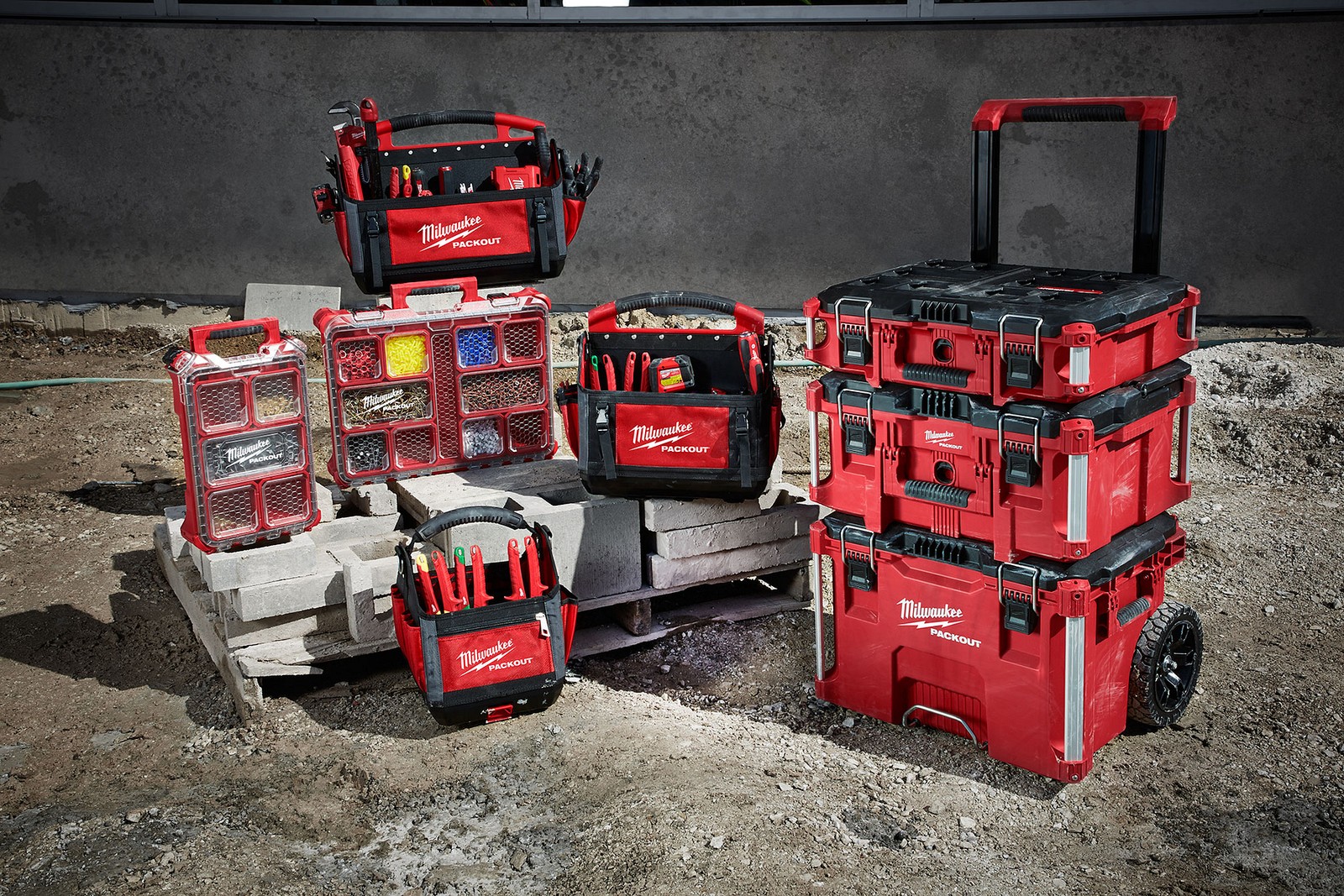 Milwaukee Tool 48-22-8315 15″ PACKOUT Tote