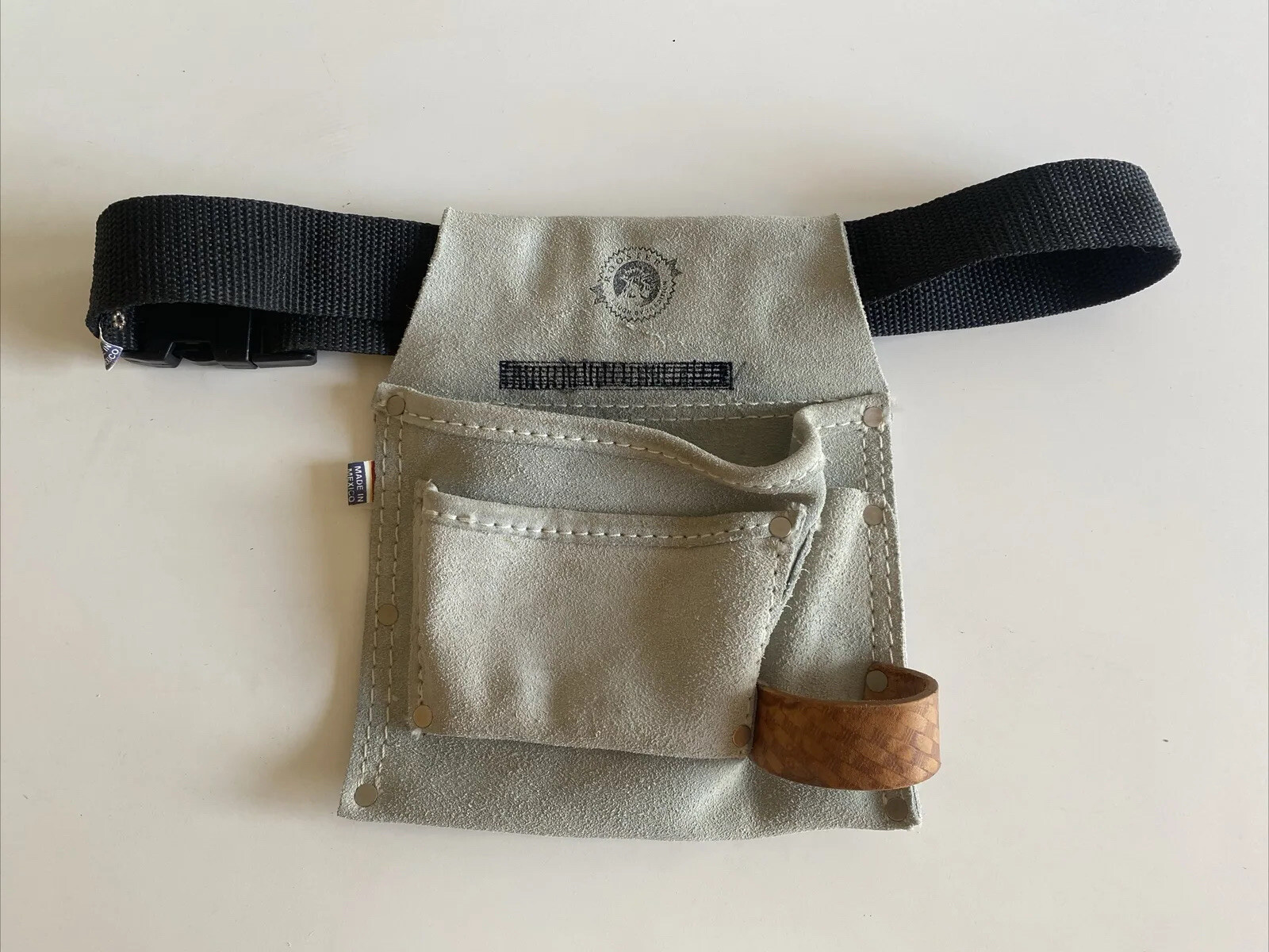 Rooster Brand Leather Tool Belt Model RE-222-604 Excellent Condition With Strap