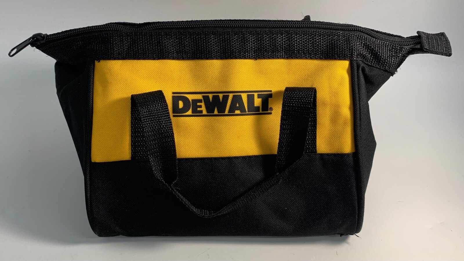 DeWalt 9.5″ x 8″ Tall Small Canvas Tool Bag