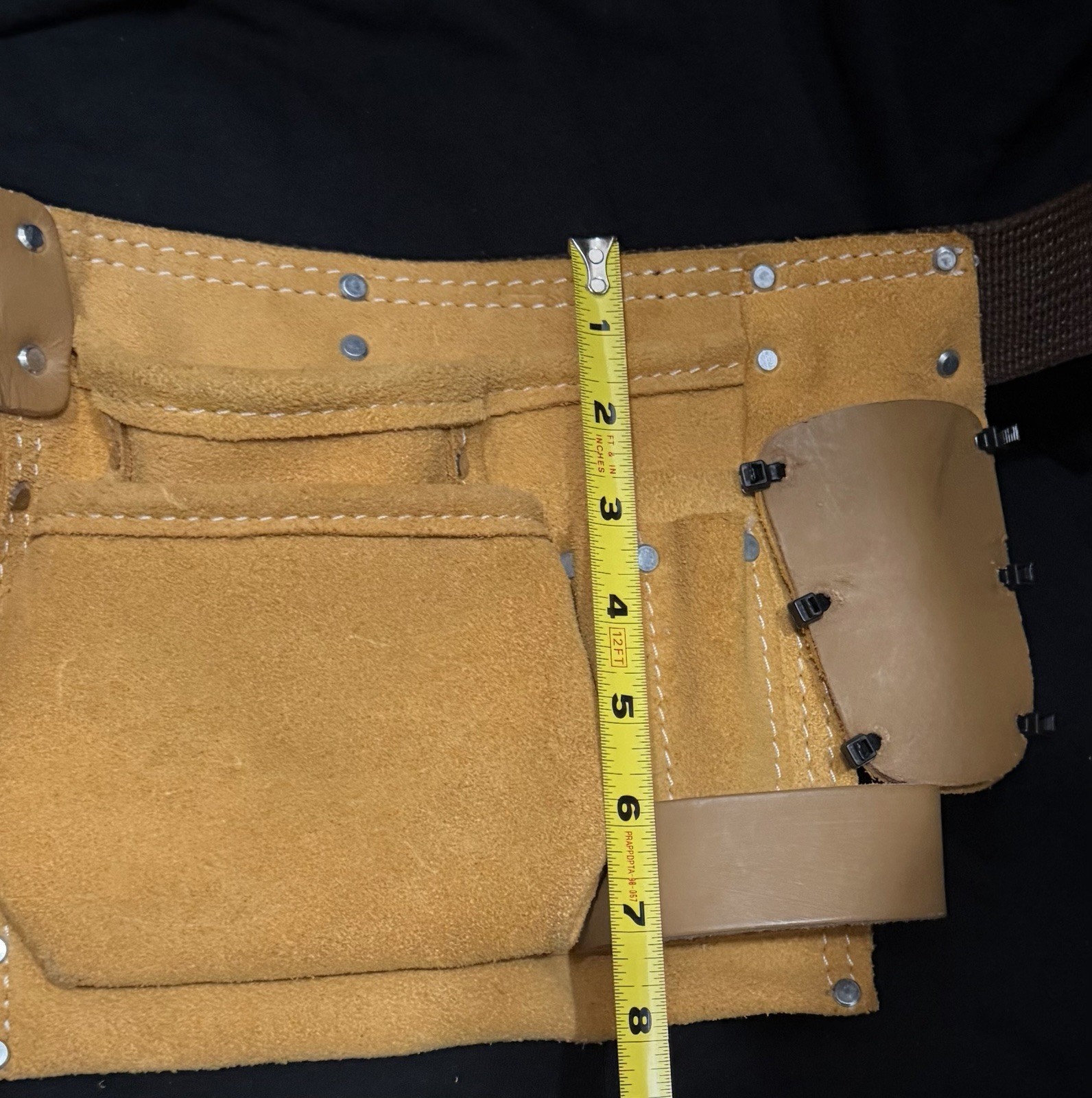 Preowned Unbranded EUC Leather Tool Pouch With Nylon Belt