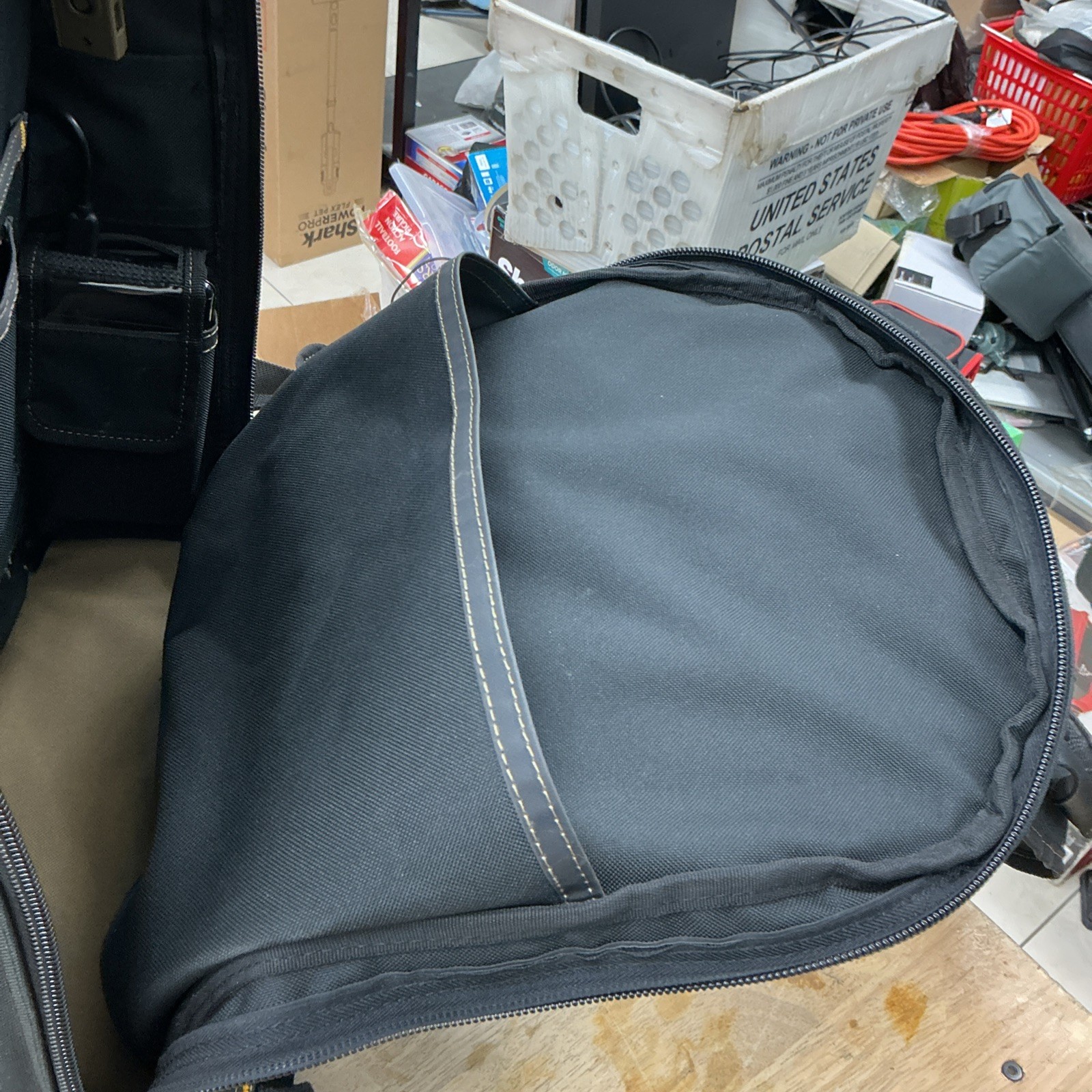 Custom LeatherCraft E-Charge Lighted USB Charging Tool Backpack – ECPL38