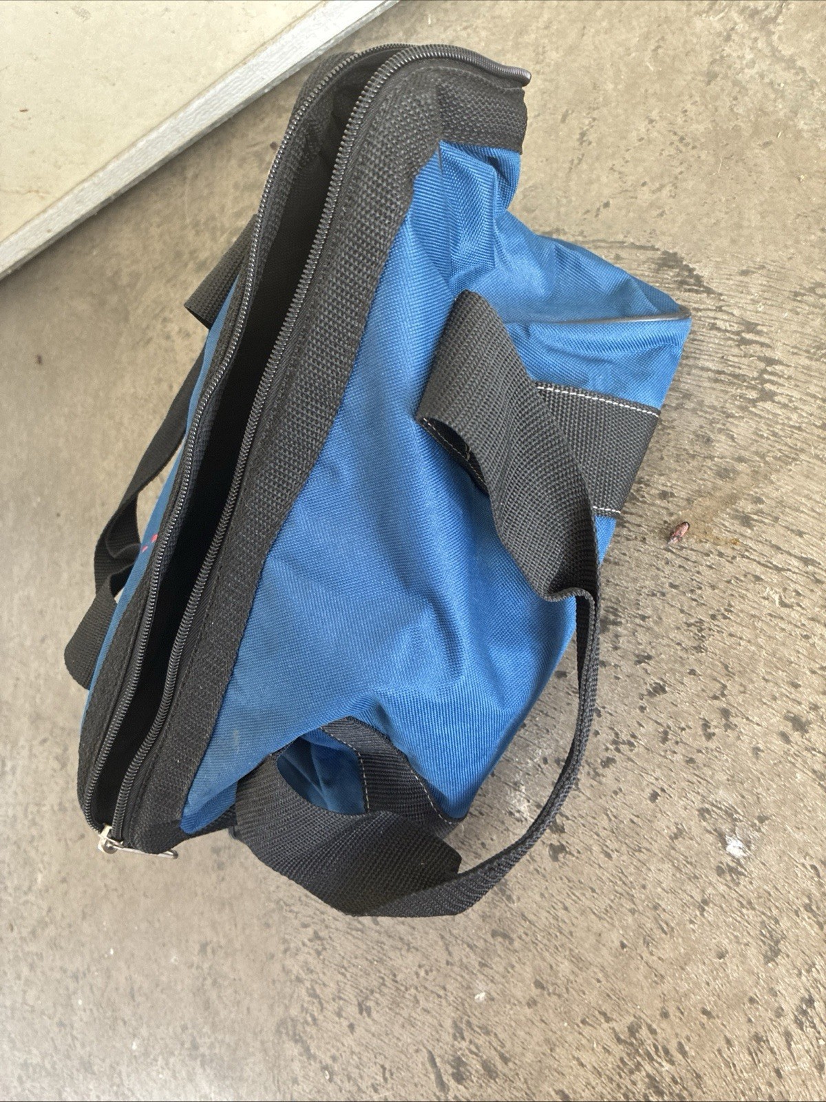 Bosch Tool Bag 12.5 x 9x 10 Inch Canvas Tote
