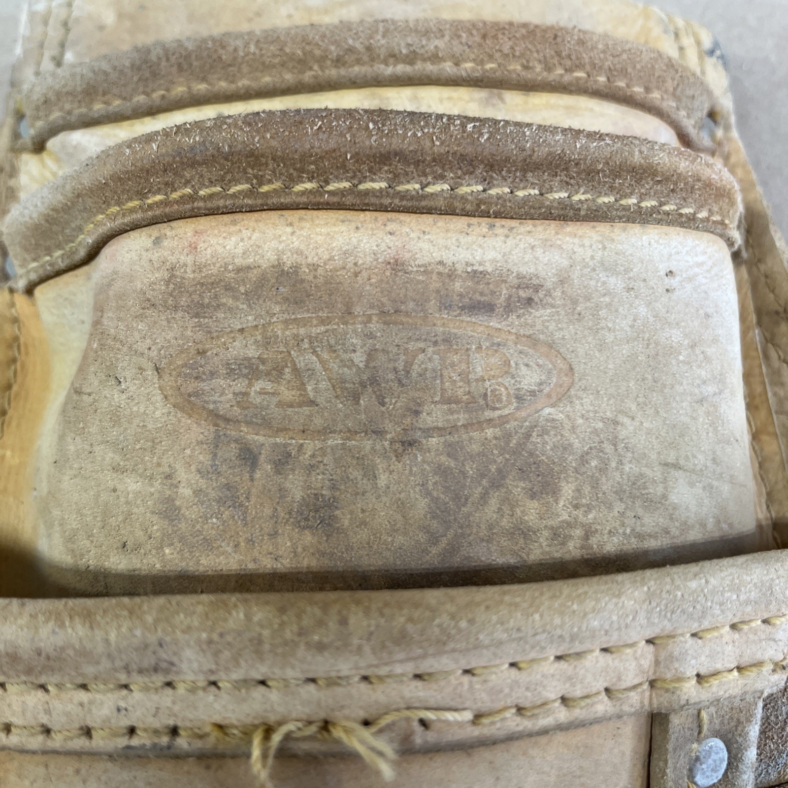 AWP American Work Leather Tool Pouch Carpenter Construction Handyman *SEE PIX